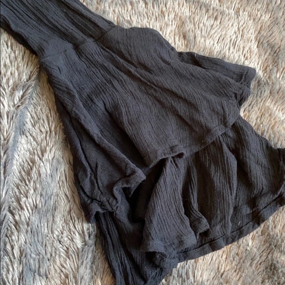 Hollister Long-Sleeve Romper - Picture 5 of 5